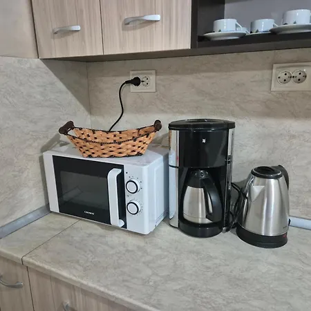 делукс апарт вергиеви * بورغاس